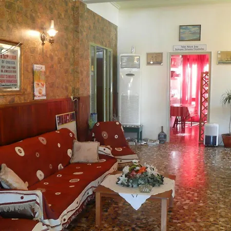Des Roses Hotel 2* Platanias (Thessaly)
